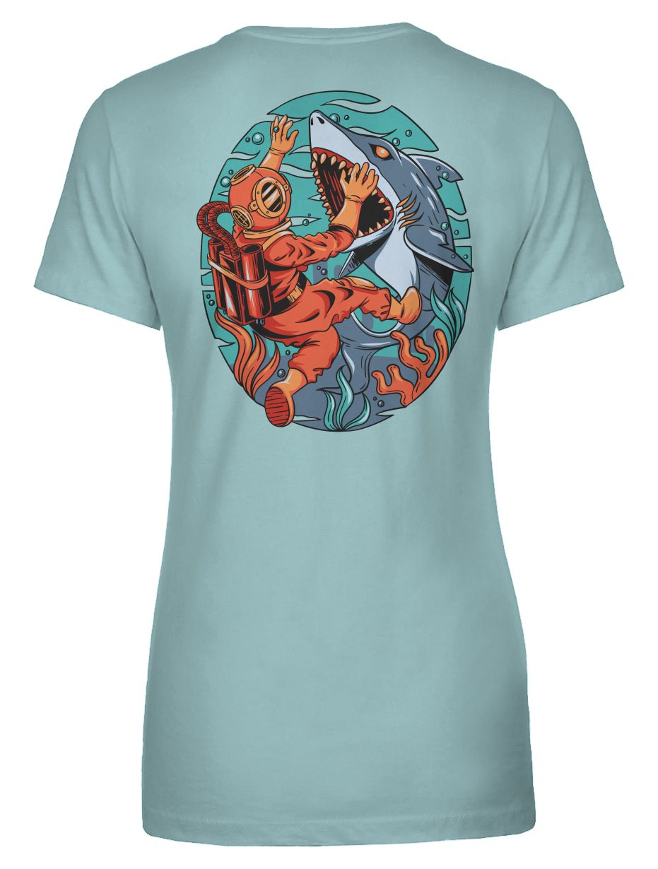 Born To Dive Women's Tee - Swash Peak